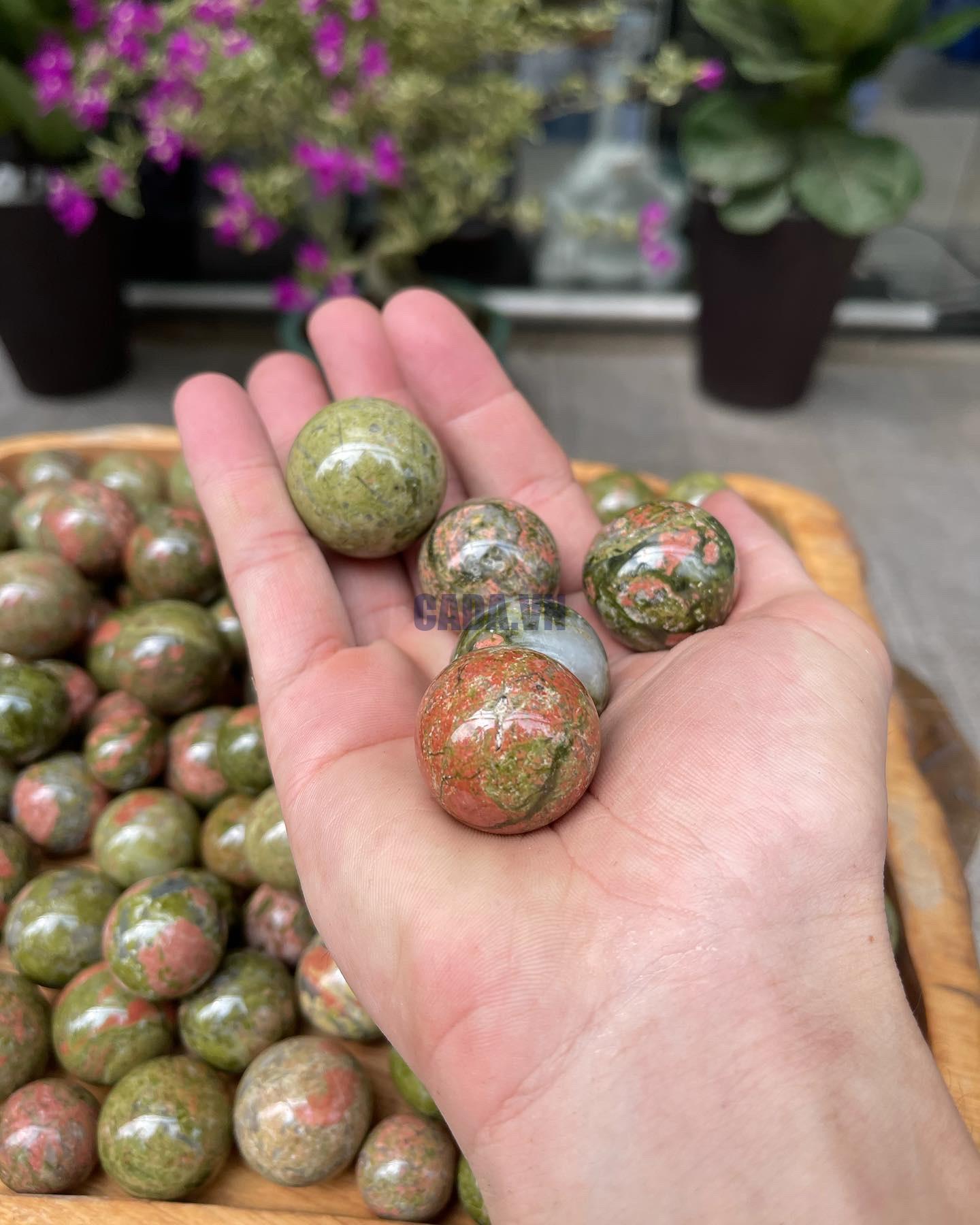 Thumbnail of Đá Unakite